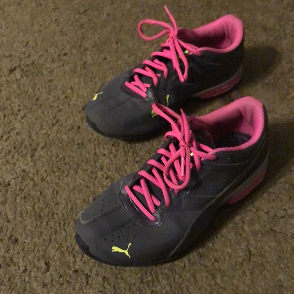 Puma sneakers - Picture 3 of 3